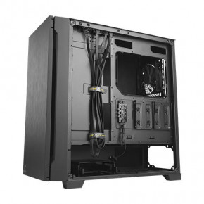  Antec P10 FLUX (0-761345-80100-3) 8