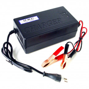     UKC Battery Charger 5A MA-1205 6704 4