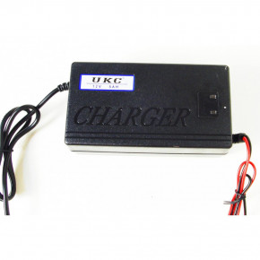     UKC Battery Charger 5A MA-1205 6704 5