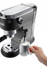   Delonghi EC685BK 6