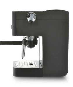   GRAN Gaggia DELUXE BLACK 3