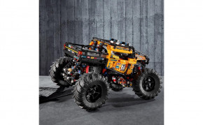  Lego 4x4 X-Treme Off-Roader (42099) 5