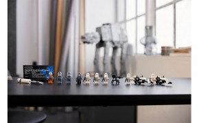  Lego AT-AT 6785  (75313) 6