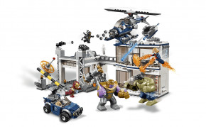  Lego     (76131) 11