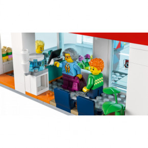  Lego City  (60330) 6