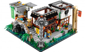  Lego   (70620) 7