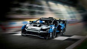  Lego Technic McLaren Senna GTR (42123) 10