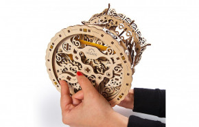  3D  Ugears  4