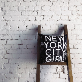   () New york city girl 45IS_URB016