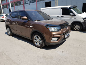   ()  SsangYong Tivoli (  ҳ) 235425RD