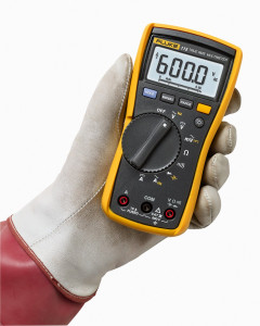   Fluke 115 4