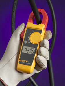   Fluke 323 5