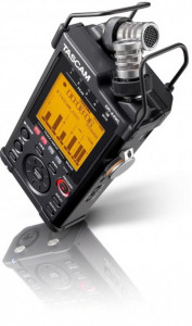  Tascam DR-44WLB 8