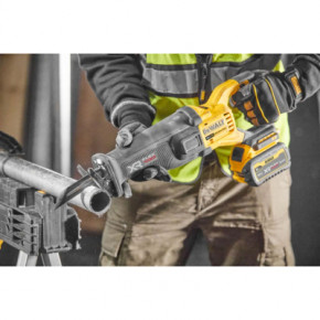   DeWALT 18 XR  TSTAK (DCS386T1) 8