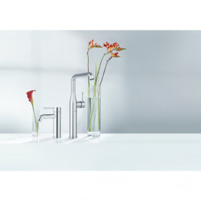    Grohe Essence 23589001 6