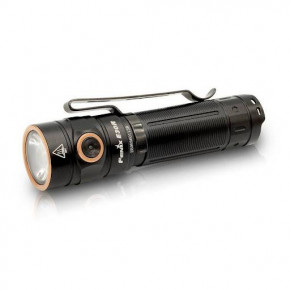   Fenix E30R Cree XP-L HI LED