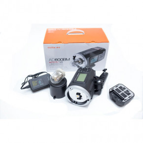  Godox AD600BM 10