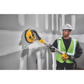   DeWALT 18V XR (DCE800T2) 10