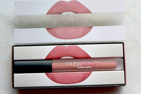  Huda Beauty Liquid Matte ( 12 )