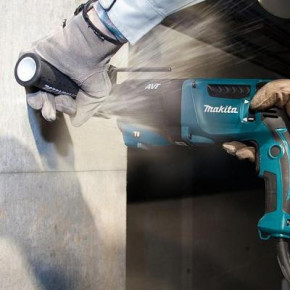  Makita HR2631F 3