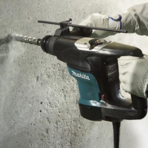  Makita HR3200C 3