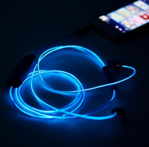  Light Earphone