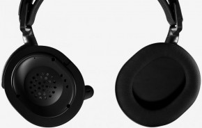  SteelSeries Arctis 9 Wireless (SS61484) 10