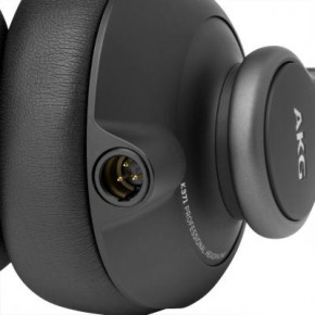  AKG K371 Black 7