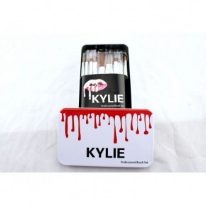    Kylie 12   3