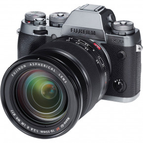  Fujifilm XF 16-55mm F2.8 LM WR R 5