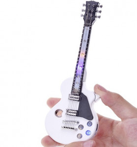  USB Black&White Guitar 4