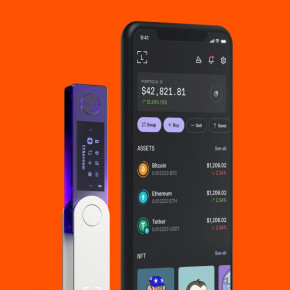   Ledger Nano X Cosmic Purple 7