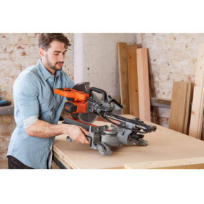   Black&Decker BES700 8