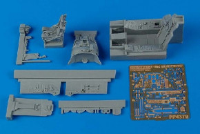  Hobby Boss F-105D Thunderchief  (AIRES4379) 