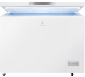   Electrolux LCB3LF31W0 6