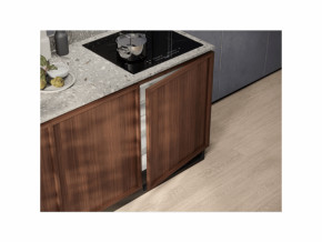   Electrolux LYB2AE82S 5