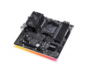   ASRock B550M PG Riptide Socket AM4 4