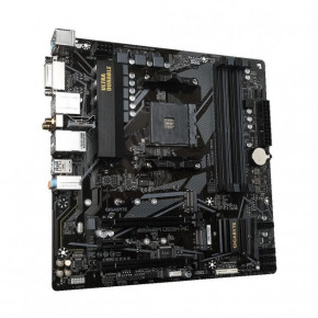   Gigabyte B550M DS3H AC 4