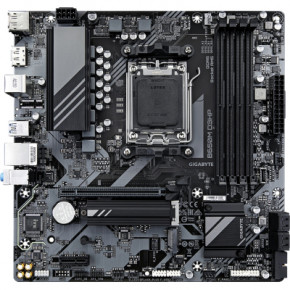   GIGABYTE B650M D3HP 4