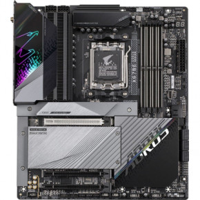   GIGABYTE X670E AORUS MASTER 3