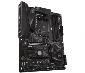   Gigabyte X570 Gaming X Socket AM4 4