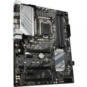   Gigabyte Z590 D Socket 1200 4