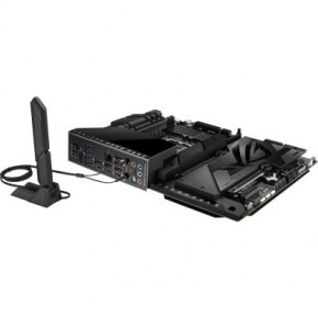   ASUS ROG MAXIMUS Z790 DARK HERO 9