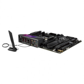   Asus ROG STRIX X670E-E GAMING WIFI 11