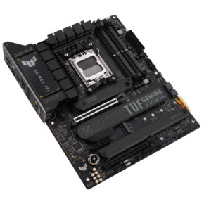   Asus TUF GAMING X670E-PLUS 9