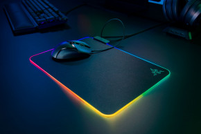  RAZER Firefly V2 (RZ02-03020100-R3M1) 4