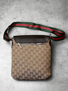    Gucci  -  . (1046888155) 9