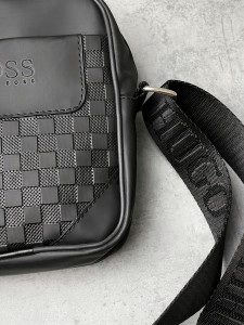  Hugo BOSS  . (1160159707) 10