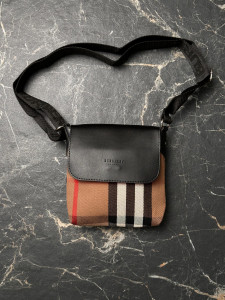  + Burberry    ()  (1738355110) 9