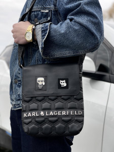   Karl Lagerfeld    (1751649322)